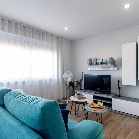Downtown 1Br Apartment W/ Balcony By Lovelystay Πόρτο Εξωτερικό φωτογραφία
